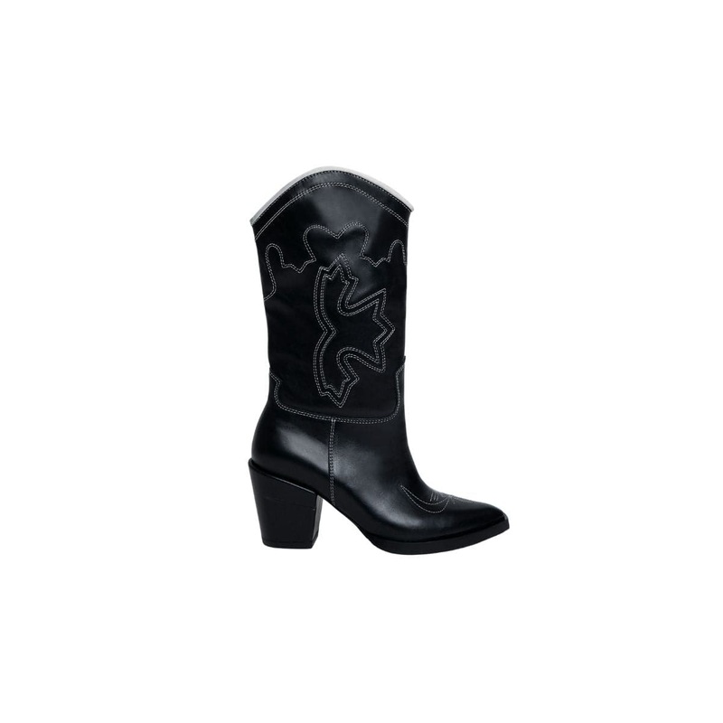 MID-CALF BLACK LEATHER COWBOY BOOTS