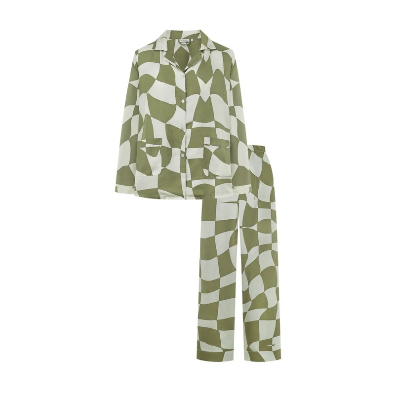 QUEEN OF CHESS SILK PAJAMA LONG SET – GREEN