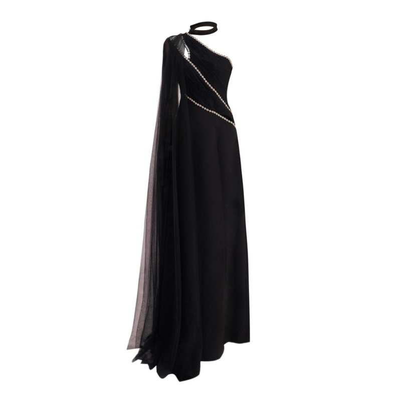 BLACK SLIT ONE-SHOULDER MAXI DRESS