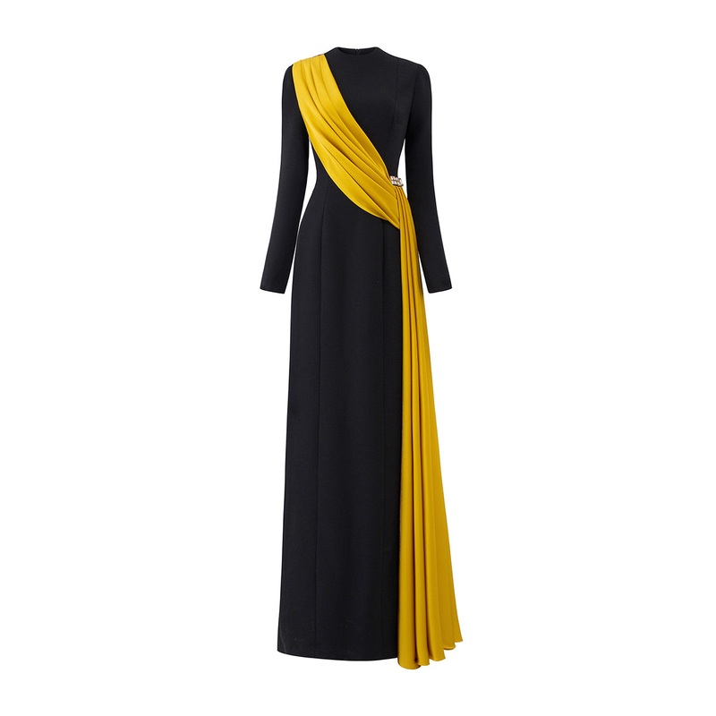 BLACK ROUND NECKLINE GOWN WITH ONE-SHOULDER FRINGED SILK