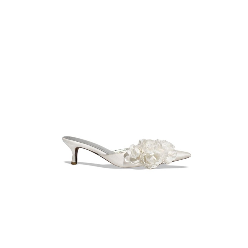 CAMELIA CREAM BLOOM HEELS