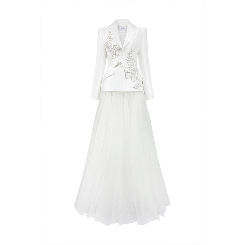 NOTCHED LAPEL FLORAL EMBELLISHED BLAZER AND A-LINE SKIRT
