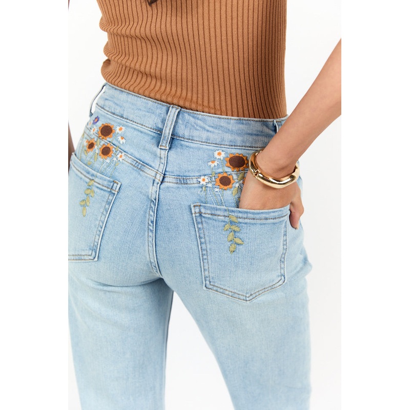 Lily Medium Wash Floral Embroidered Crop Relaxed Jeans
