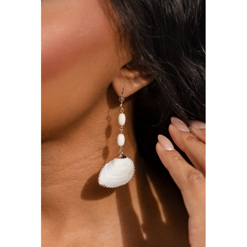 Shell Drop Beaded Earrings