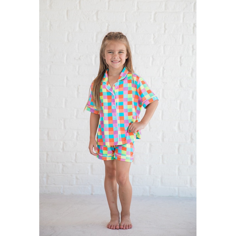 Kid’s Good To Get Away In Glamour On The Grid Pajama Set