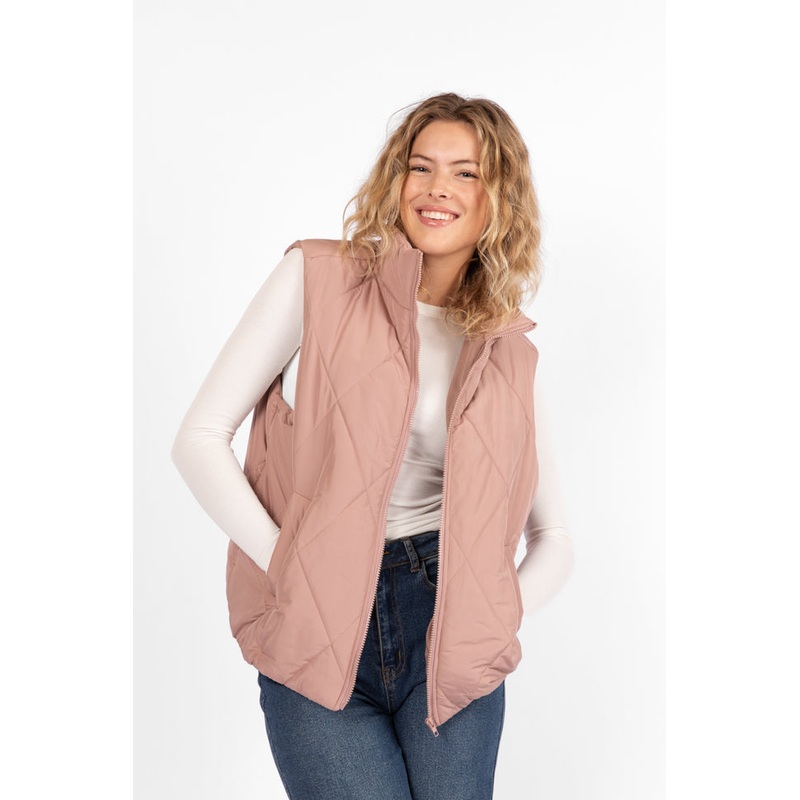 Mountainside Moment Mauve Quilted Puffer Vest