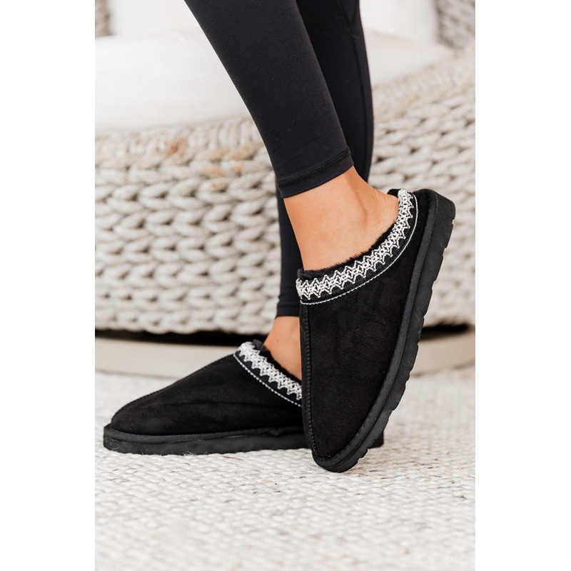 Carlee Black Slipper