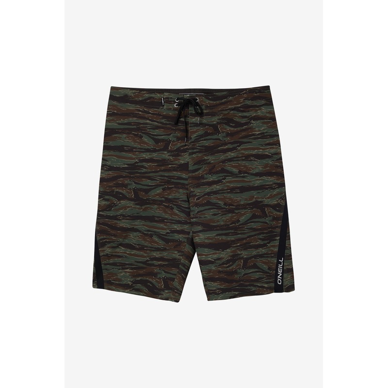 SUPERFREAK CAMO 21″ BOARDSHORTS