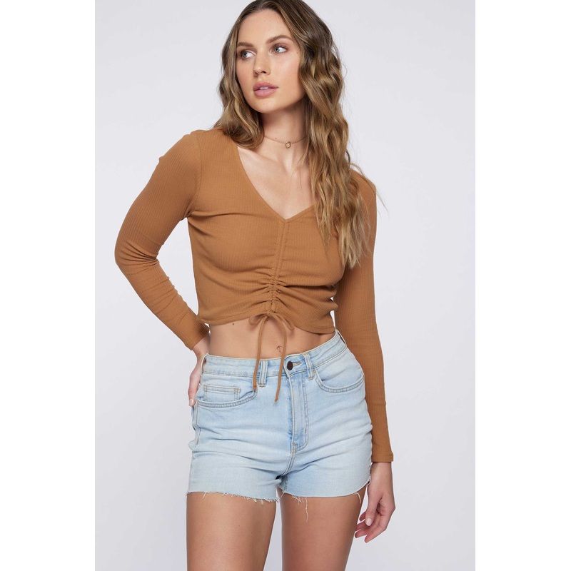 LEANNE TOP
