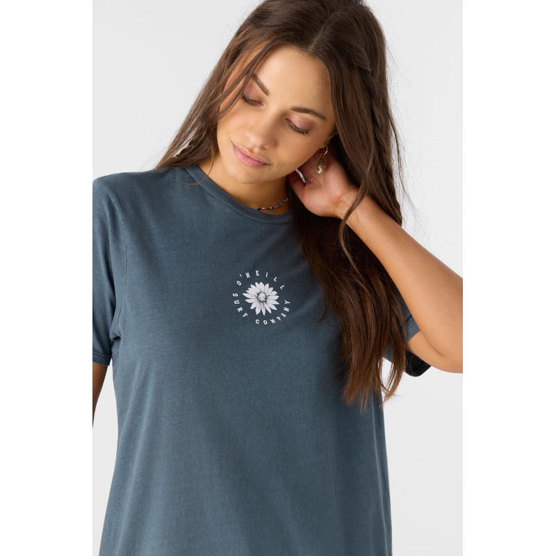 PACIFIC BLOOM TEE