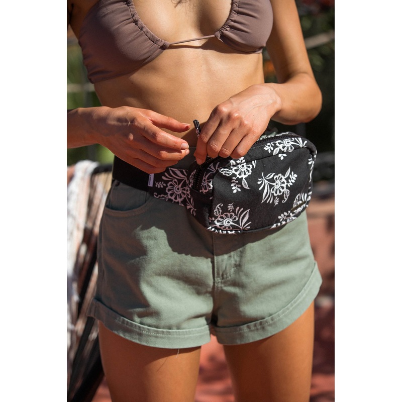 BUMM NADIA PAISLEY BELT BAG