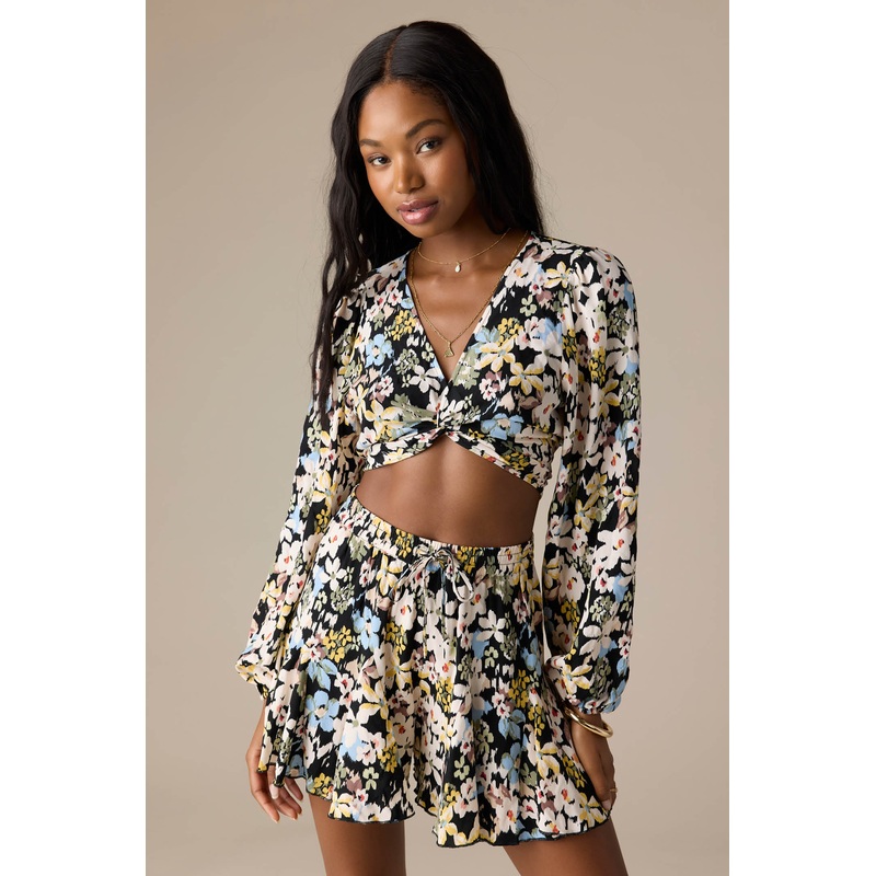 LIVVIE CAMDEN FLORAL LONG SLEEVE CROP TOP